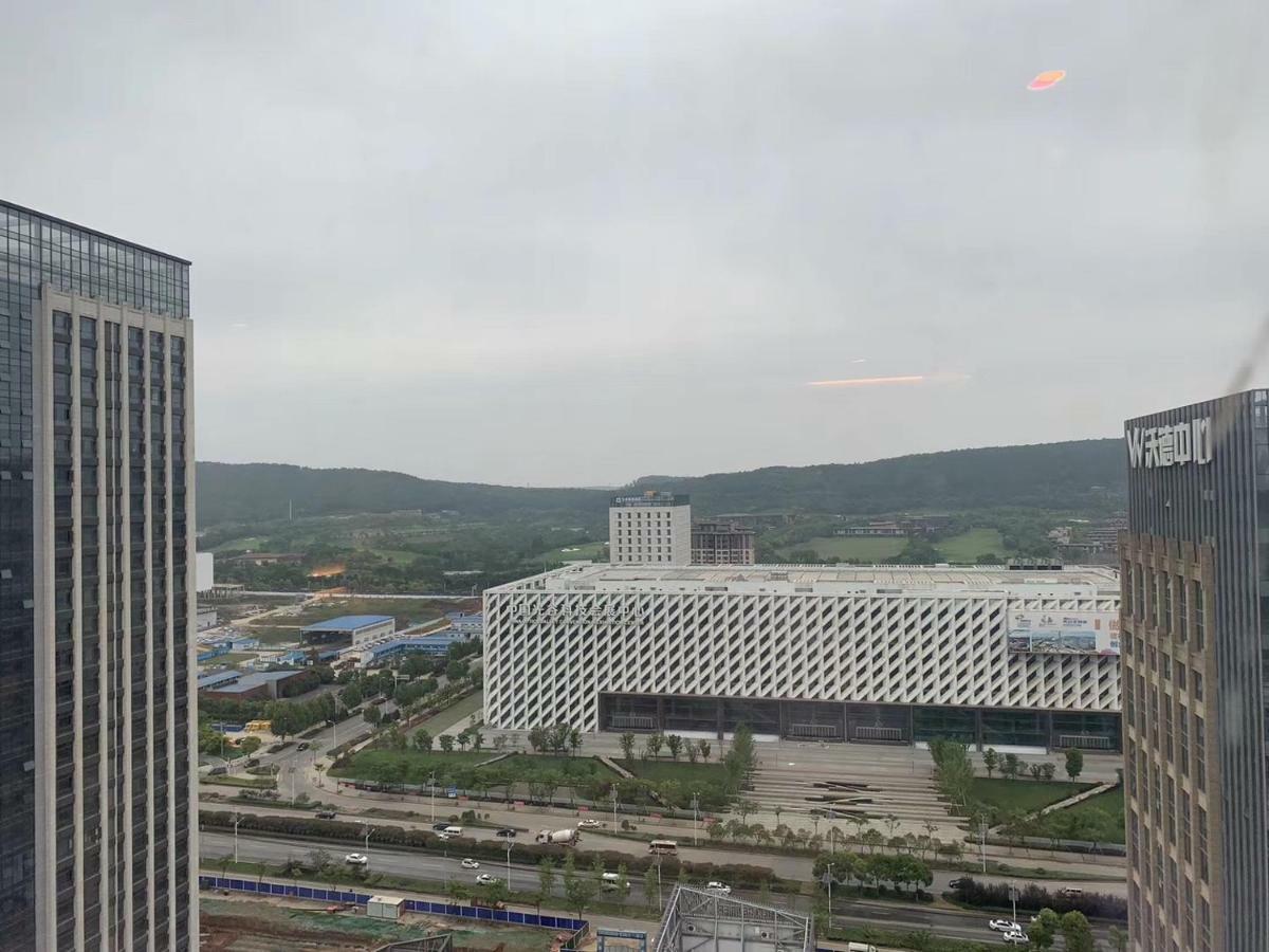 Metropolo Jinjiang Wuhan Optics Valley Science And Technology Exhibition Center Eksteriør bilde